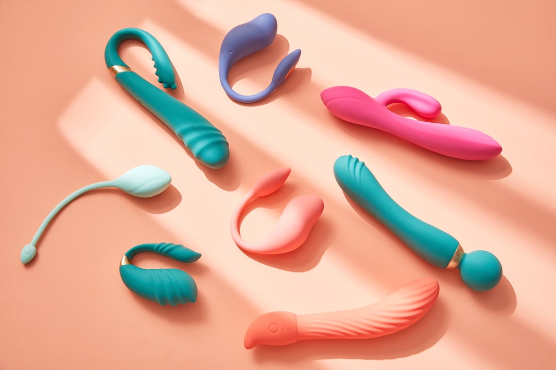  Ifonnx designs and sells lovely sex toys world widely, and is committed to being a really fashionable sex toys brand