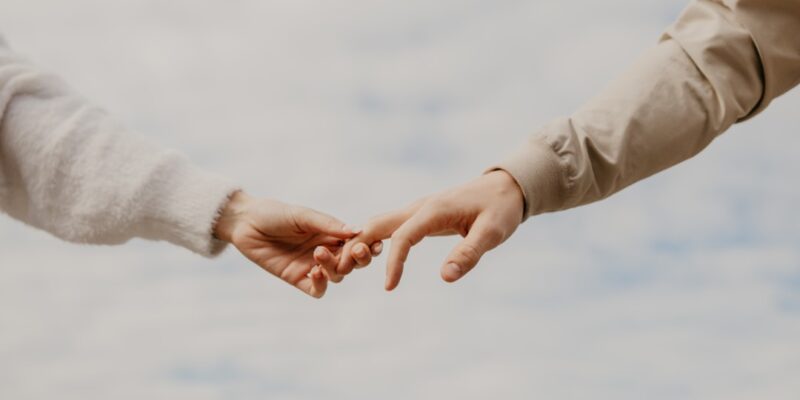 Casual, Monogamous, Polyamorous – Which Relationship Type Works for You?