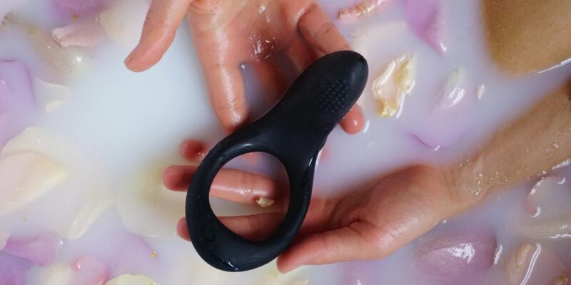 Waterproof Sex Toys – What the Ratings Mean and What’s Worth Buying